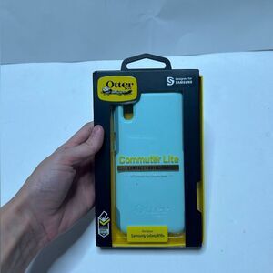 Commuter Lite Otter Box Samsung Galaxy A10e